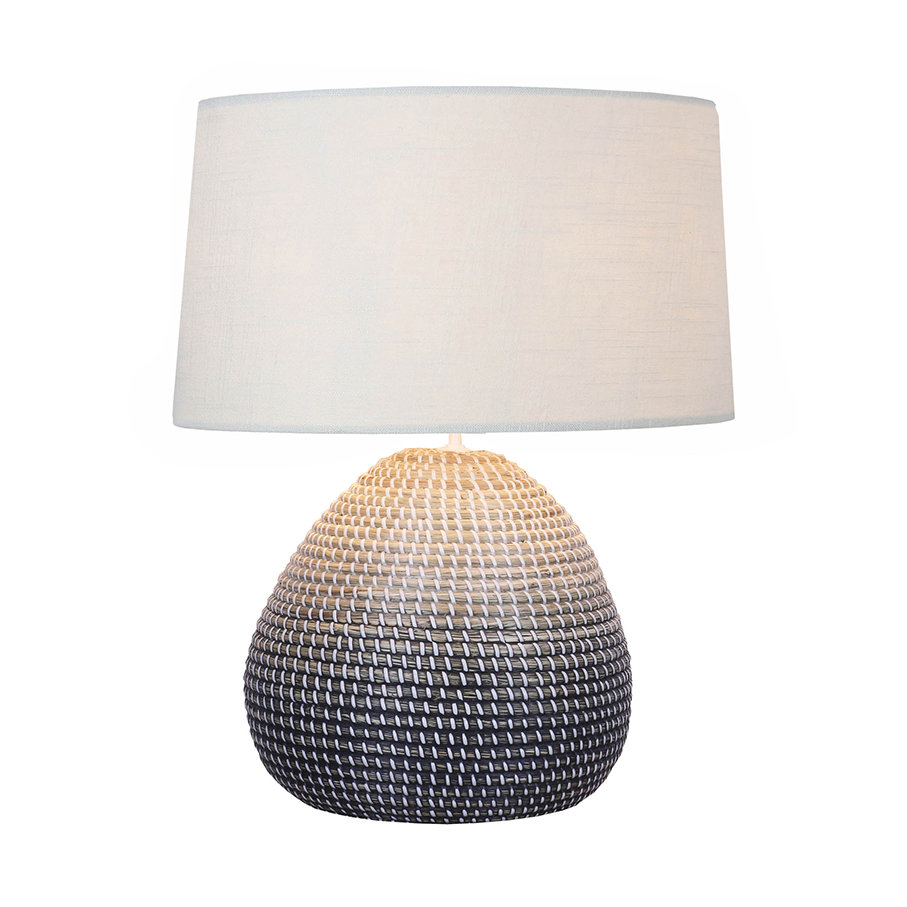 Lámpara de mesa con pantalla